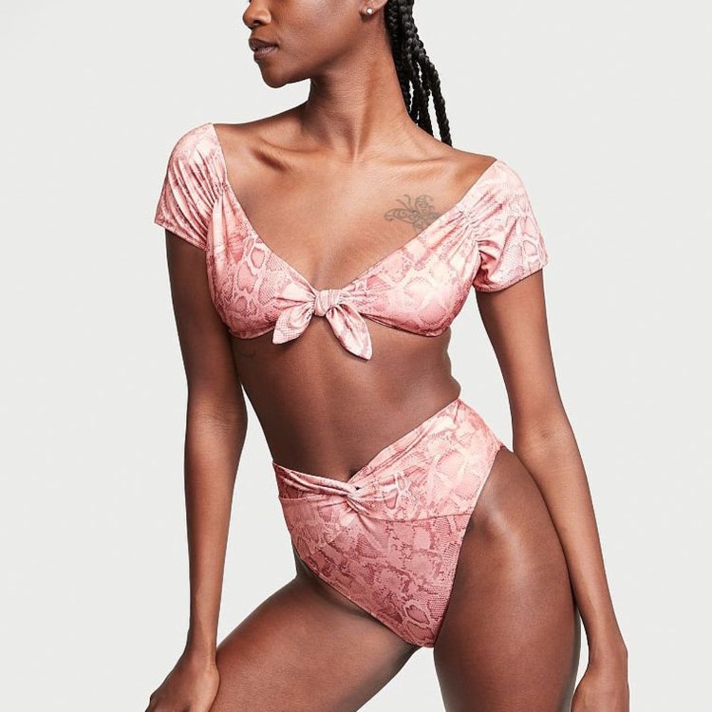 ISO Off Shoulder Twist Top